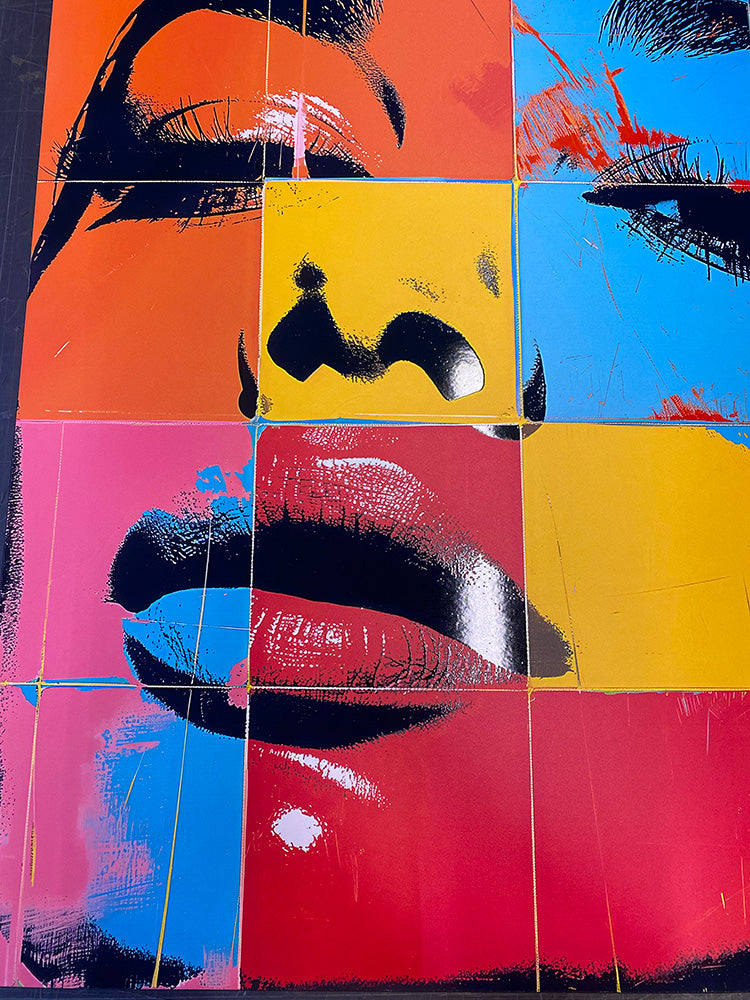 Pop-Art – Seitengesichtszeichnung einer Frau, inspiriert von Andy Warhol | Glanzeffekt